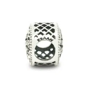 The Endless Knot 8 the endless knot bead praan 2A0123