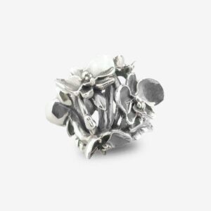 Royal Orchid-praan-charm-1B019-2