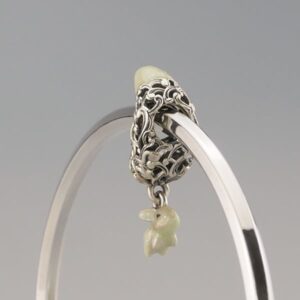 Artemis-Crescent-Moon-praan-charm-1b035-04