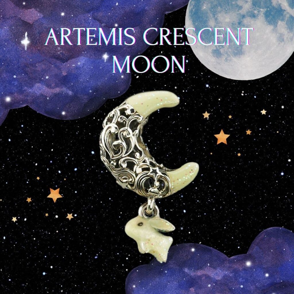 Artemis crescent moon 1080 x 1080